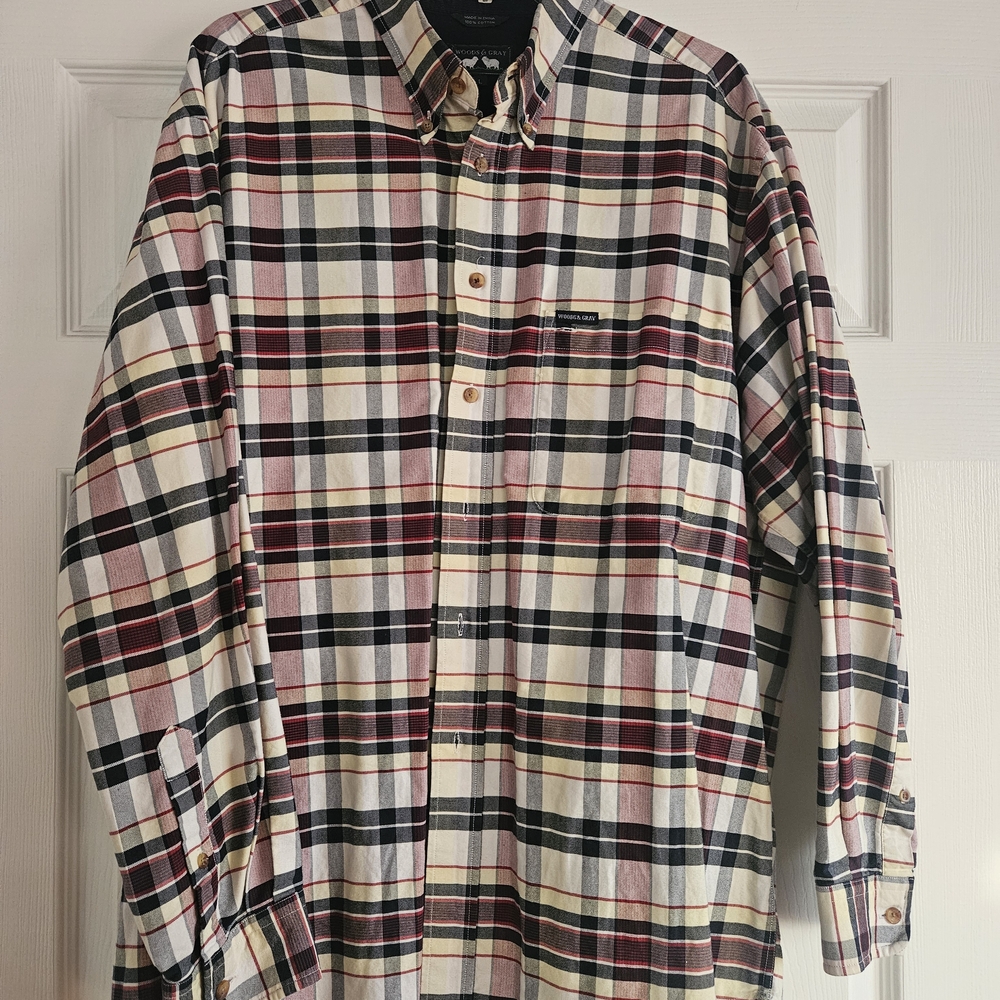 Stylish Plaid Button-Down Shirt for Men